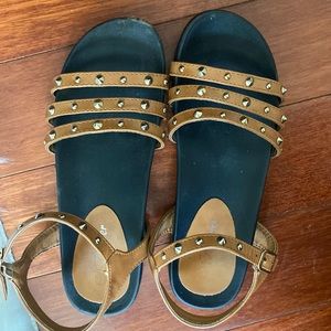brown sandals